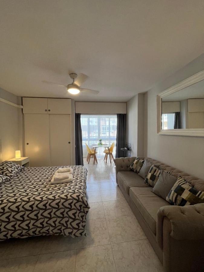 Encantador Estudio Con Piscina Benalmadena Luaran gambar